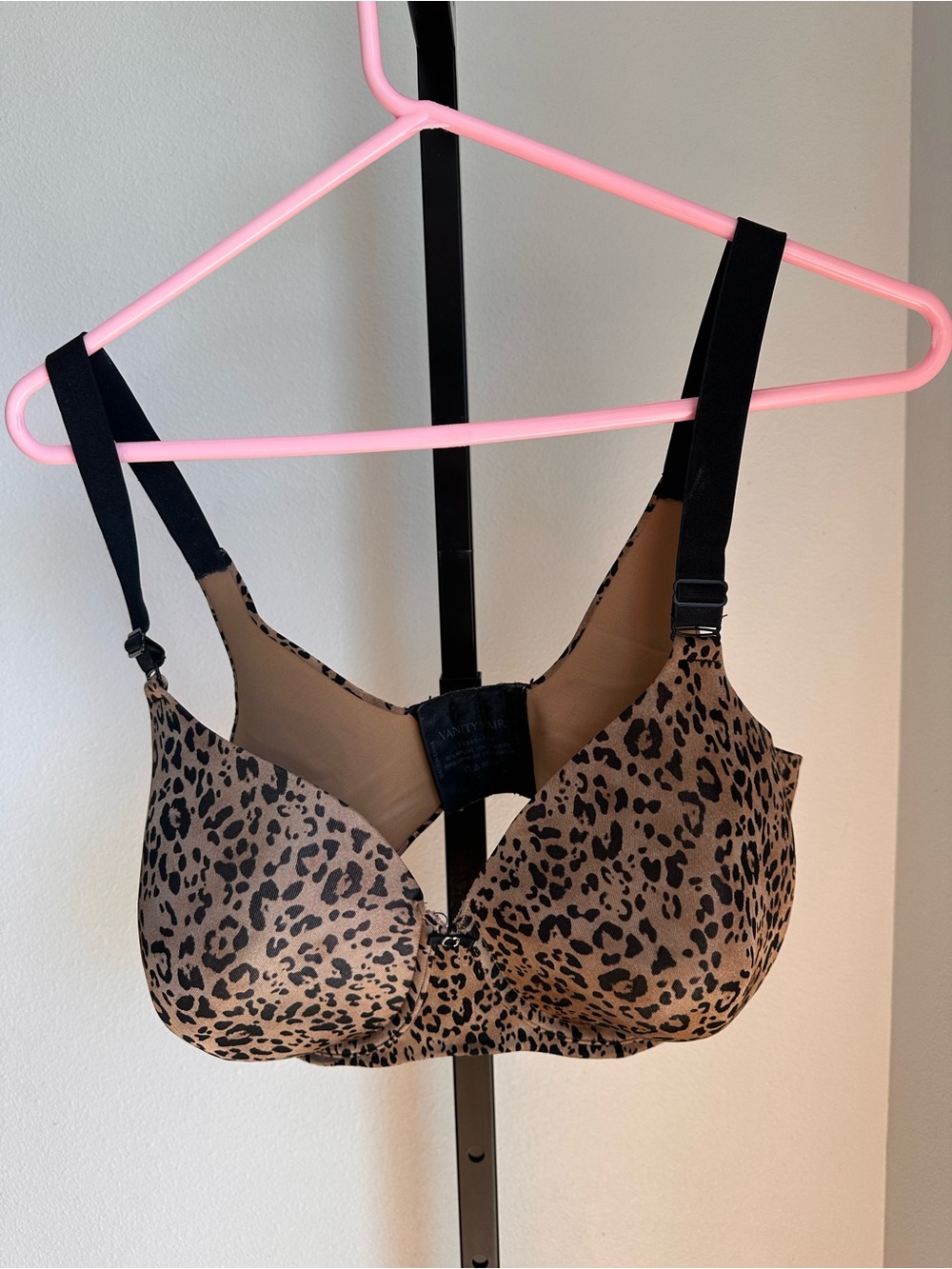 Vanity fair 42 D bra